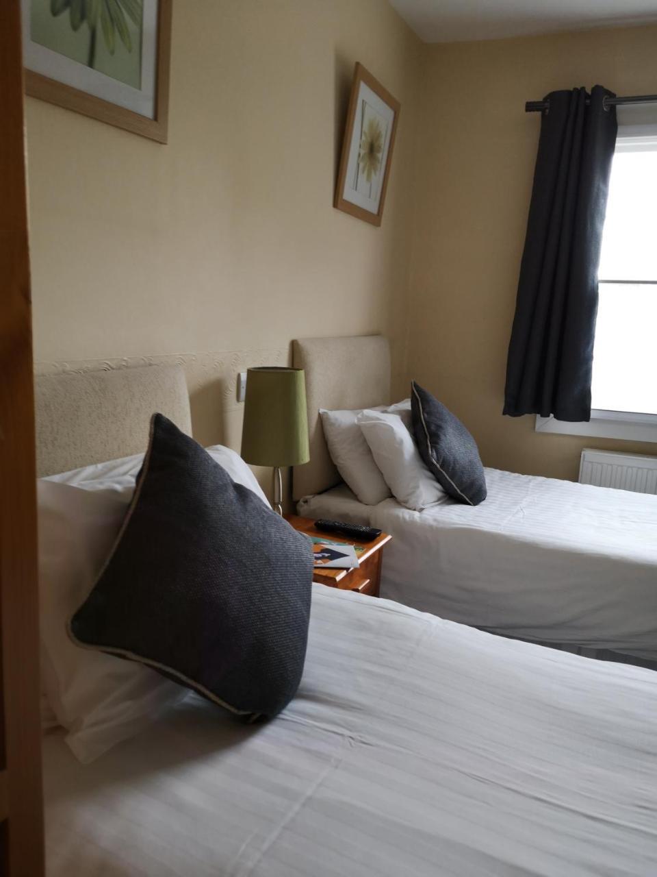 Baker Arms Hotel Hertford Buitenkant foto